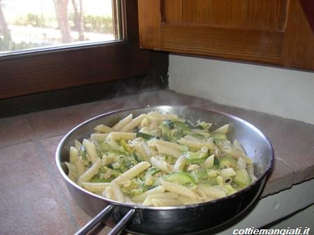 Pasta Tonno e Zucchine